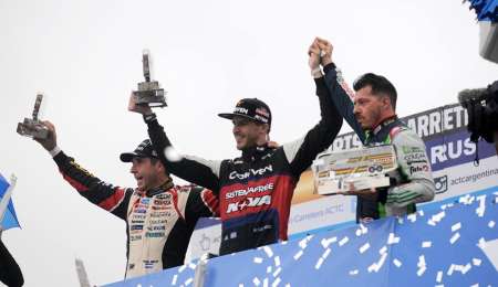 “Rossi gana por mi error”