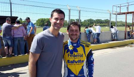 Vuyovich se reunió con el equipo Pro Racing