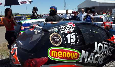 Lo mandan, me alcanza y me pega