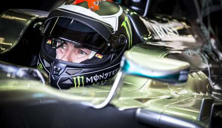 Lorenzo bajó el tiempo de Rosberg