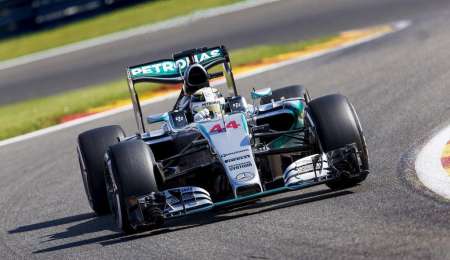 Nueva pole de Hamilton