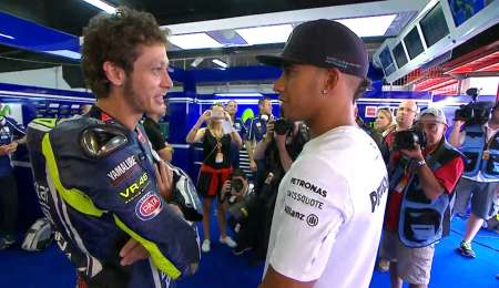 "Valentino debería reemplazar a Rosberg"