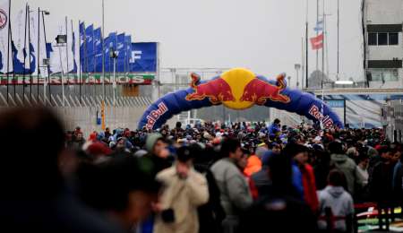 El color siempre lo dan ellos