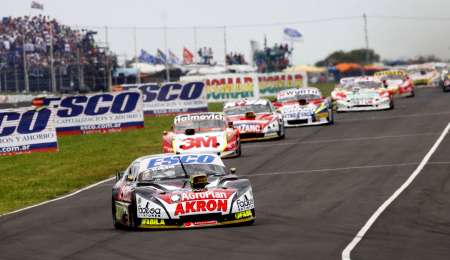 Se presenta la decimotercera