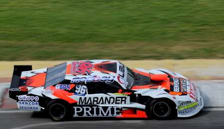 Benvenuti y Pezzucchi en el TC Pista