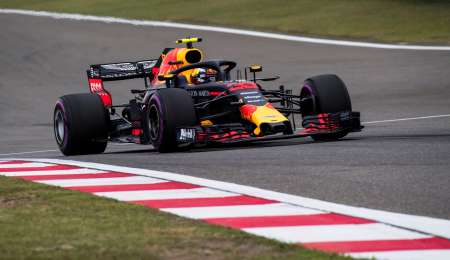 Antes de clasificar, Verstappen terminó arriba