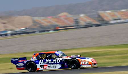 Santero ganó y se quedó con la serie más rápida