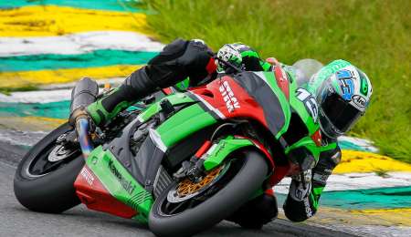 EL AUSTRALIANO ANTHONY WEST LE DIO EL TRIUNFO A KAWASAKI EN EL SUPERBIKE BRASIL 