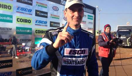 Savino debuta como poleman