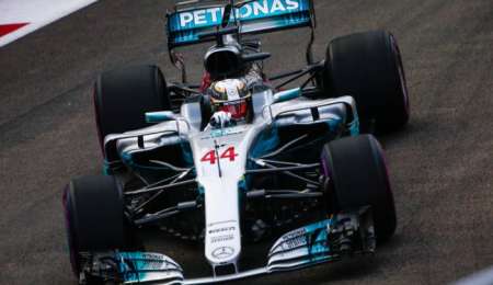 Hamilton comenzó con el pie derecho en China