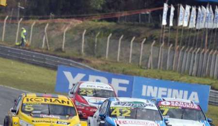 El TC2000 busca subcampeón con cuatro postulantes