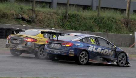 La batalla entre Canapino y los Renault