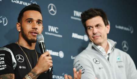 Wolff y Hamilton no irán a la entrega de premios