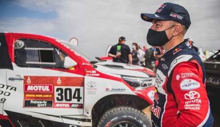 De Villiers dio negativo y correrá el Dakar