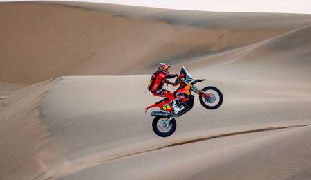 Kevin Benavides fue 2° y descontó en la general