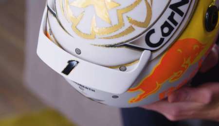 El nuevo casco de Verstappen