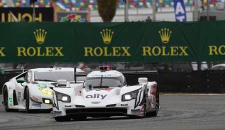 López se subió al Cadillac y está 5°