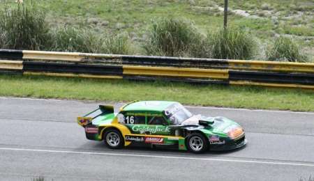 La réplica del auto de Guido giró en Balcarce