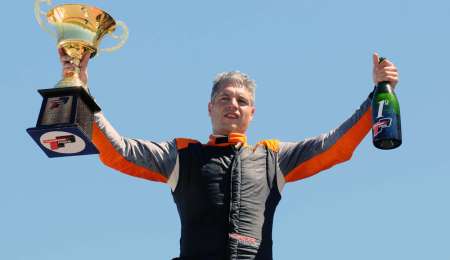 "Van a ser así todas las carreras"