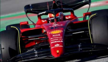 Ferrari comenzó al frente