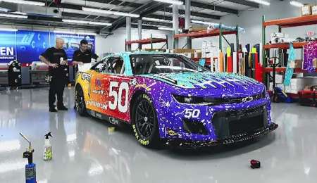 Nascar sancionó a Mayweathers