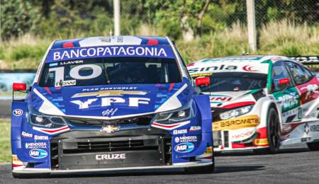 Llaver, dueño del entrenamiento en Rosario