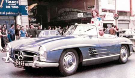 Hoy comienza la subasta de un auto de Fangio