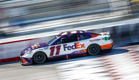 Nascar: Hamlin, el 8° pasajero
