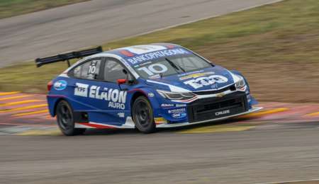 Llaver abrió la mañana de domingo