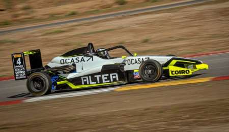 Tiago Pernía, arriba en la Fórmula Nacional