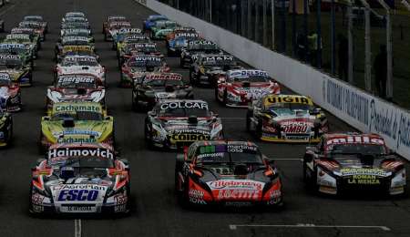 Así se largan las series de TC en Rafaela