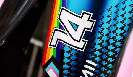 Alonso y Ocon llevarán el arcoíris LGTBIQ+