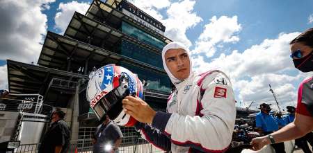 Alex Palou firmó con McLaren