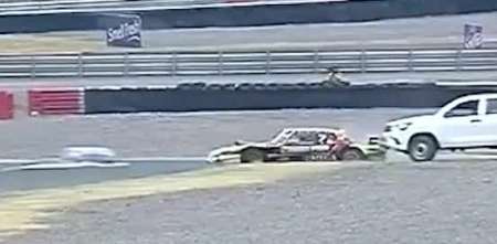 VIDEO: ¡una locura! El hijo del Gurí Martínez tuvo que esquivar una camioneta