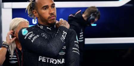 La llamativa razón por la que Lewis Hamilton no maneja en calles y rutas