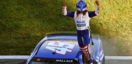 NASCAR: Bubba Wallace consiguió su primera victoria en Kansas