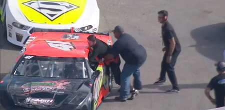 VIDEO: Tremendo: accidente, discusión y trompadas en pleno box