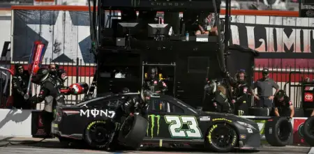 NASCAR: Duras sanciones para dos pilotos