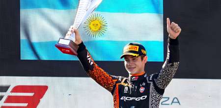 VIDEO: Colapinto develó de que club de fútbol es hincha