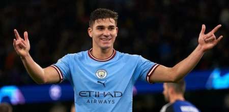 De la mano de Julián Álvarez, Manchester City se quedó con la victoria