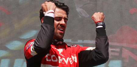 Galería: los festejos de Urcera, el nuevo campeón del TC