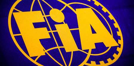 FIA prohíbe a los pilotos hacer "declaraciones políticas"
