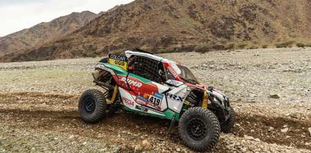 El Pato Silva se metió dentro del top 20 en la quinta etapa del Dakar 2023