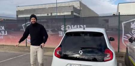 Polémico: la respuesta de Piqué y el Twingo en la canción de Shakira