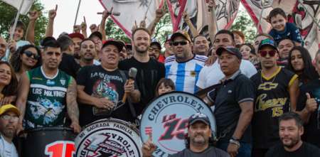 Galeria: la despedida de Canapino en Ezeiza de la mano de la 15