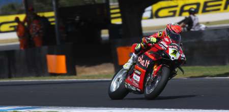 El WorldSBK comenzó su actividad en Phillip Island