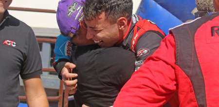 TC: el emotivo festejo de Diego y el "Bocha" Ciantini tras el triunfo en La Pampa