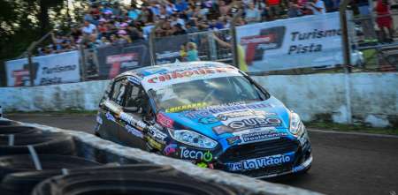 Turismo Pista: Cerretti se quedó con la clasificación de la Clase 3 en Concepción