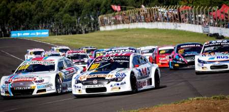 Top Race Series: Verriello cerró el viernes en San Nicolás en lo más alto