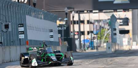 IndyCar: tremenda carrera de Agustín Canapino, llegó 14to en Detroit